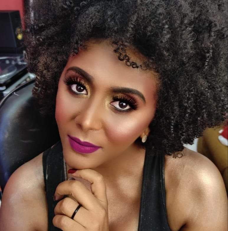 Queila Batista dos Santos